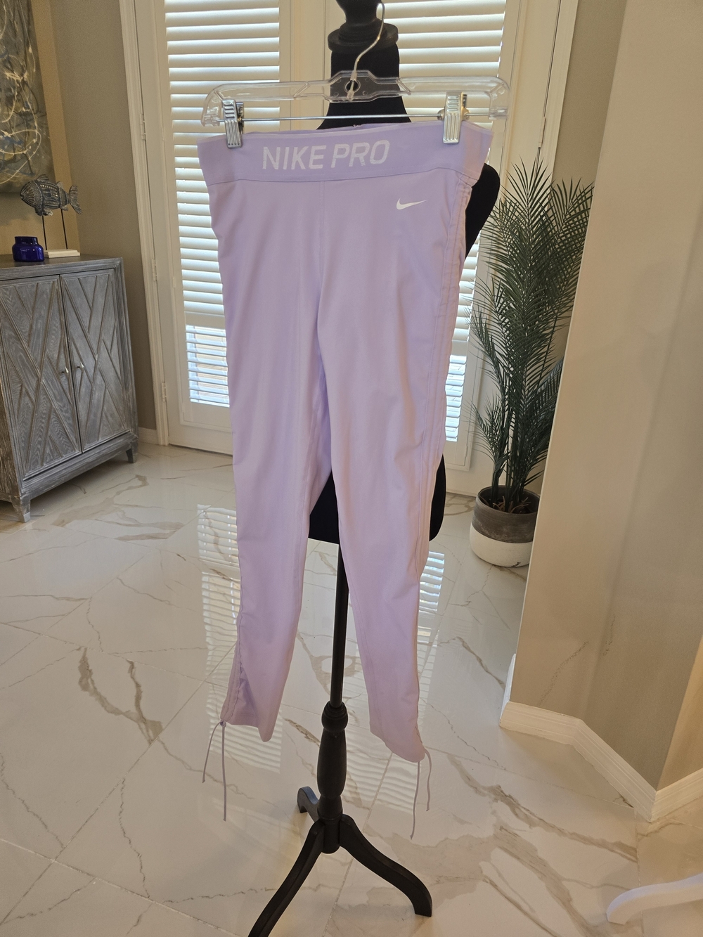 Nike Pro Girls' Lavender Athletic Leggings